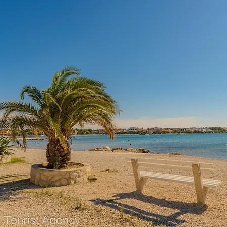 Vidovic Apartman Vir